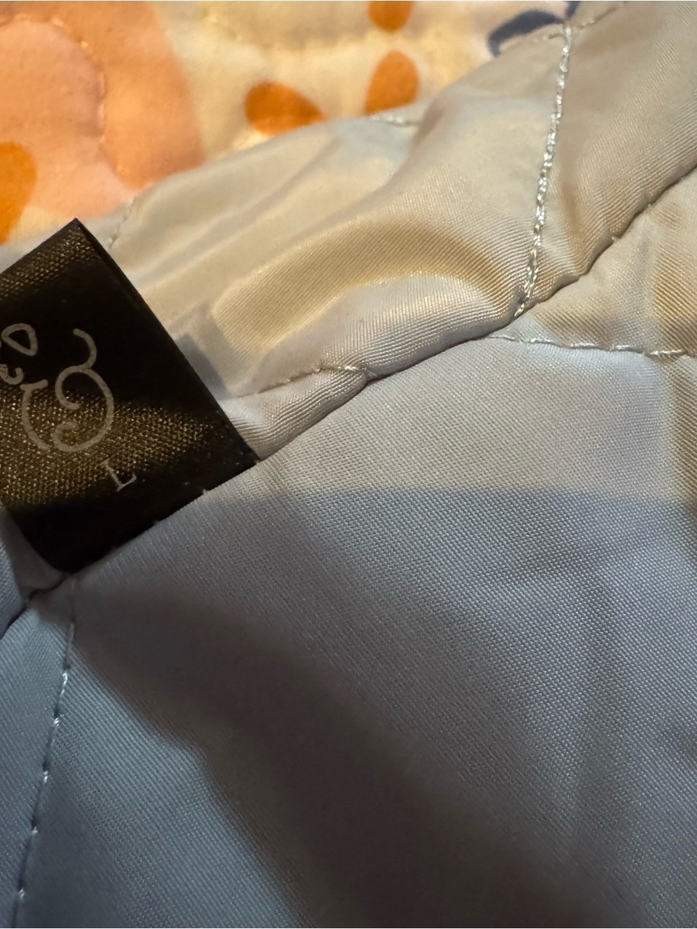 Large Lucy & co reversible dog jacket - Picture 3 of 3